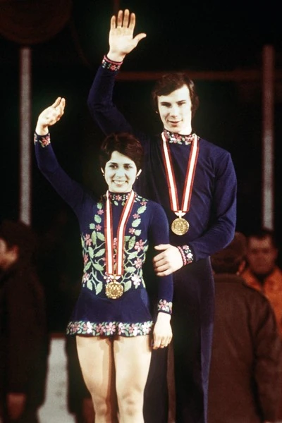 Irina Rodnina e Aleksandr Zaytsev.